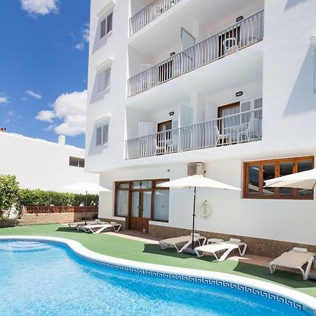 Apartamentos Sofia Es Cana Kültér fotó