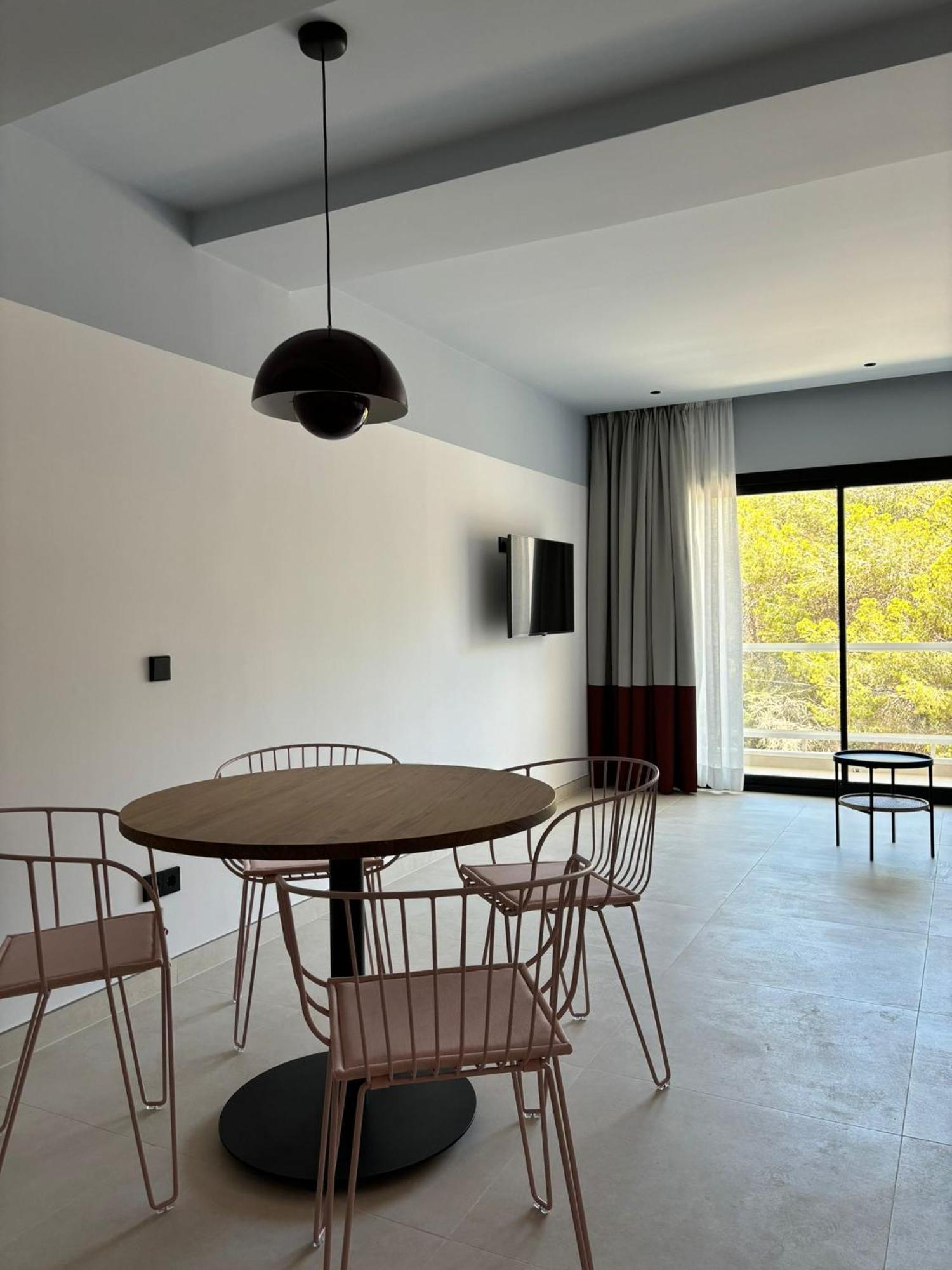 Apartamentos Sofia Es Cana Kültér fotó