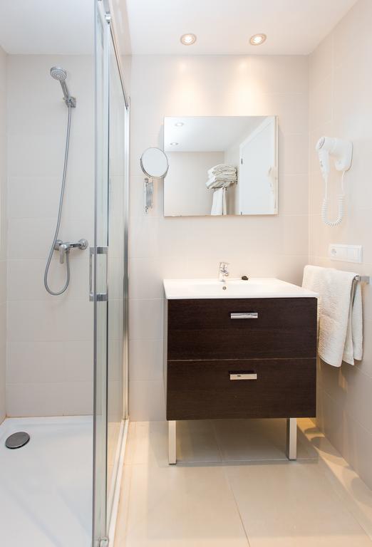 Apartamentos Sofia Es Cana Kültér fotó