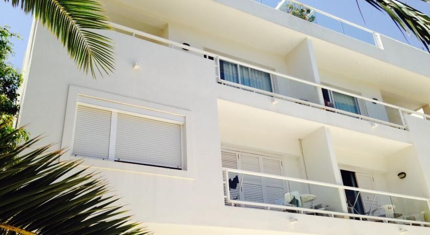 Apartamentos Sofia Es Cana Kültér fotó